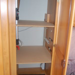 motorhome wardrobe shelves - packing tips