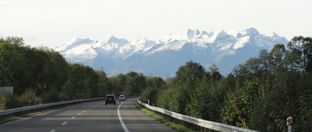 Our friend Jon once used the phrase 'scrotum-tightening' to describe an unnerving bit of mountain driving I did in Tenerife. While hardly a high follutin' phrase, it aptly describes how I'm feeling about tackling the Swiss Alps.