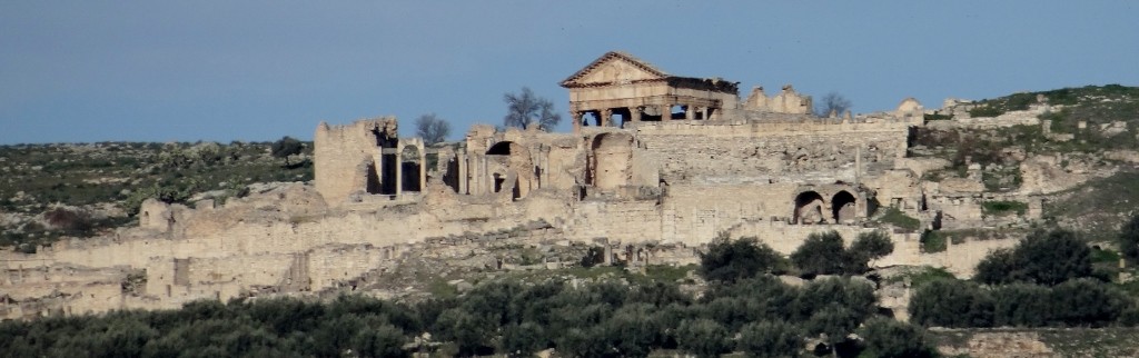 Yet another Roman site passed along the road!