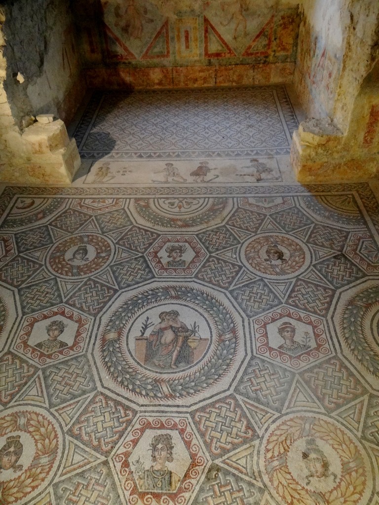 I hope the furniture with plain with these many patterns around!