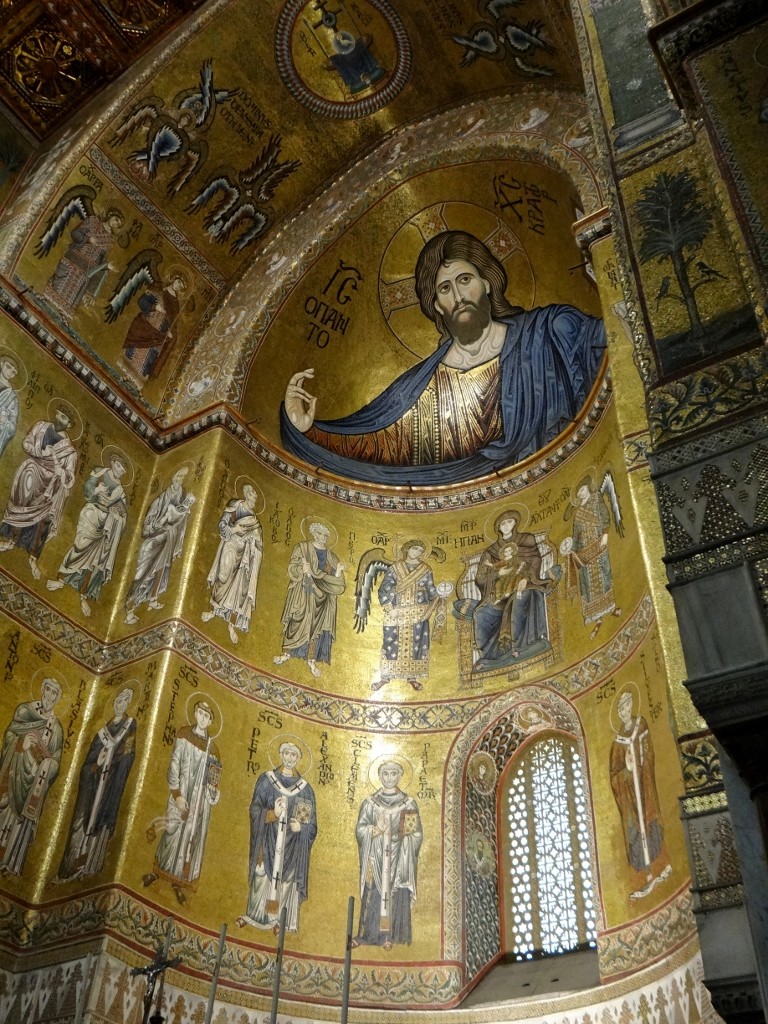 He doesn't look it, but Jesus' head and shoulders are 20ft tall!