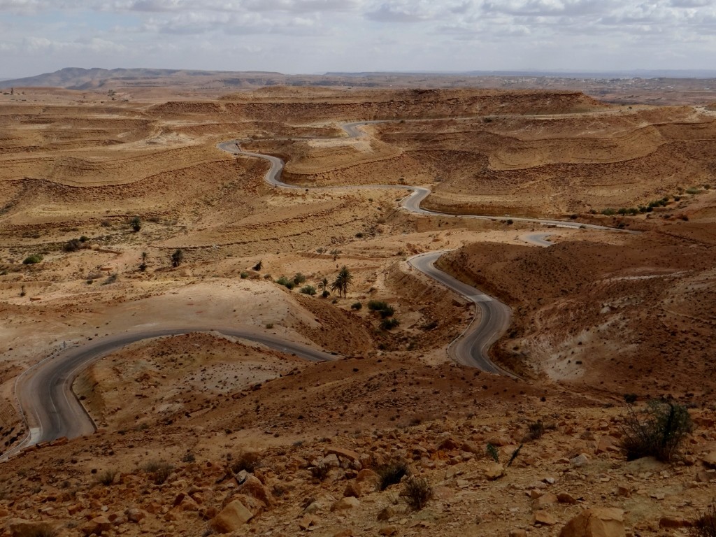 Looking south our route looks a little scarey....