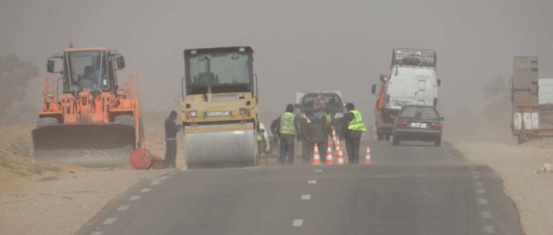 Mucho sand today. Poor folks working or walking the road got blasted. You can see why scarves are so popular!