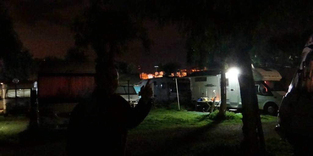 Jay points to where Etna should have been putting on a show :(