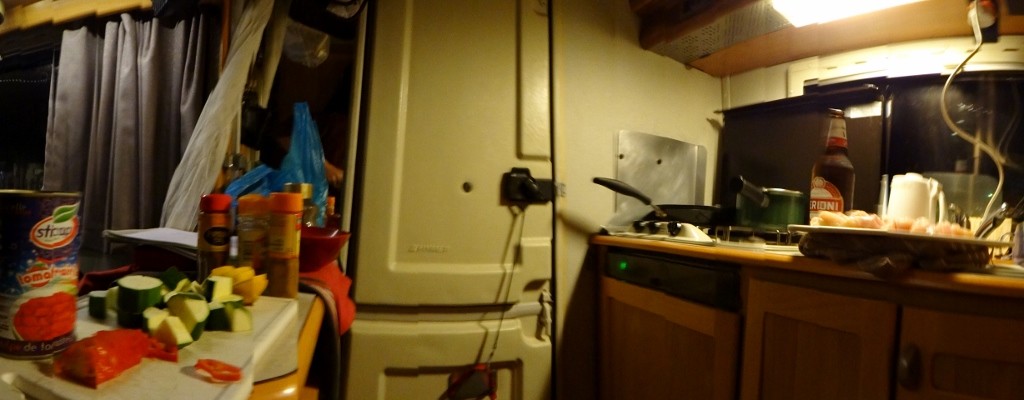 Dave's kitchen is our local curry house tonight!