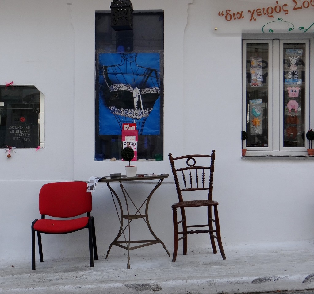 It's all about being outside in Greece - with weather like this I can't blame them!