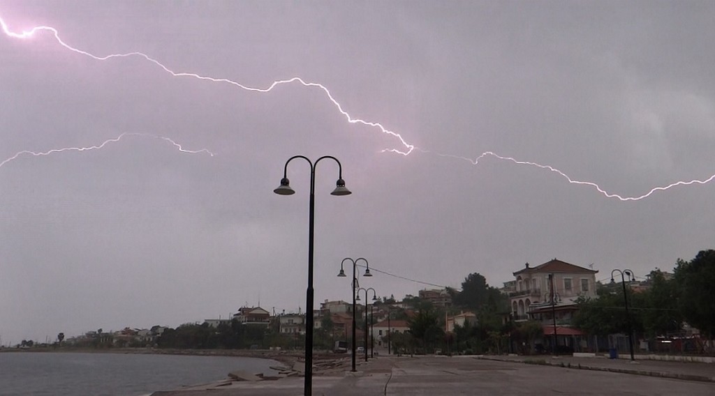 The weather finally breaks in Petalini, the thunder really roared too making Dave shake (and us in him)