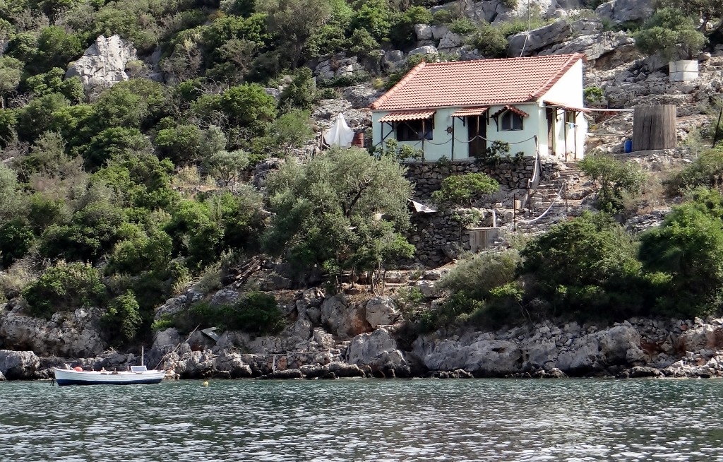 The perfect house, on the other bank so you have to get a boat over to it.
