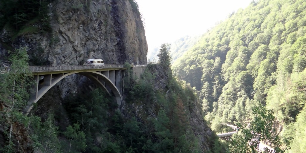 Dave trundles his way up the south side of the Transfăgărășan