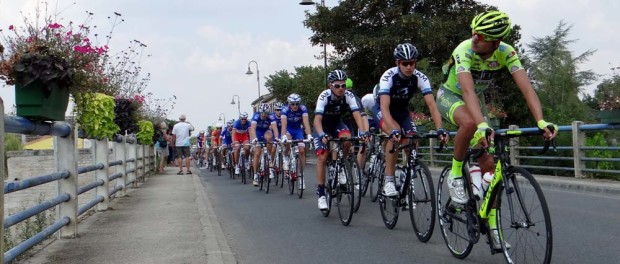 Yes it is a nice view off the bridge, now get on with your cycling the leaders are miles ahead of you!