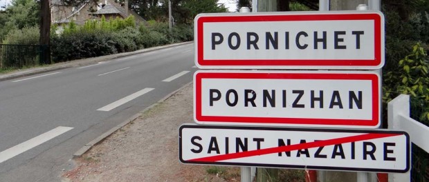 Ah we must be in Brittany - back to two languages again, French and Bretton