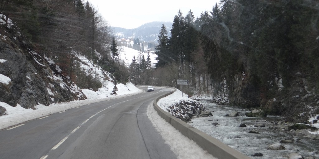 Further up the valley widens out and snow appeared.