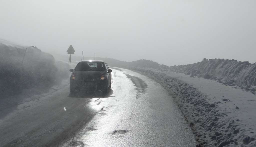Bit of snow blown onto the road. At one point we had some wheelspin but apart from that, no problemo.