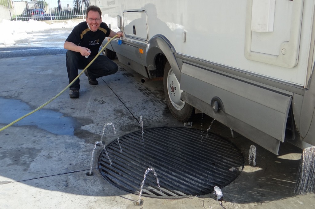 The grey water point at Cherasco; someone had fun making those little fountains!