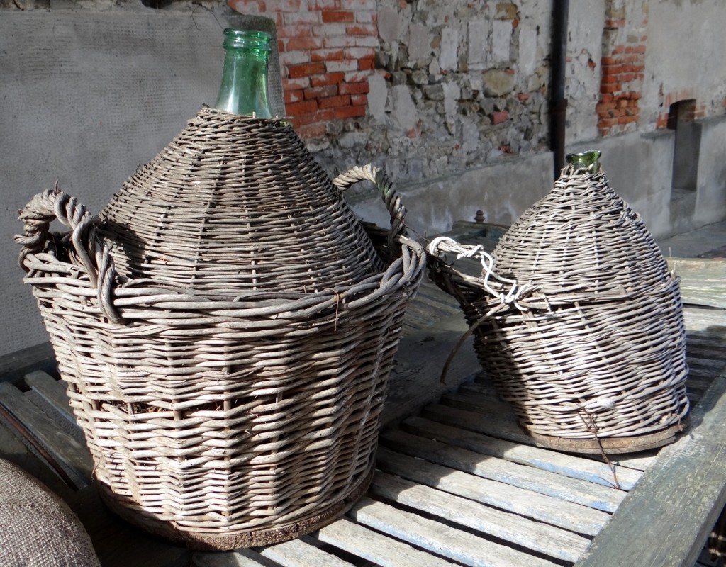 Now what shall we drink with our dinner?