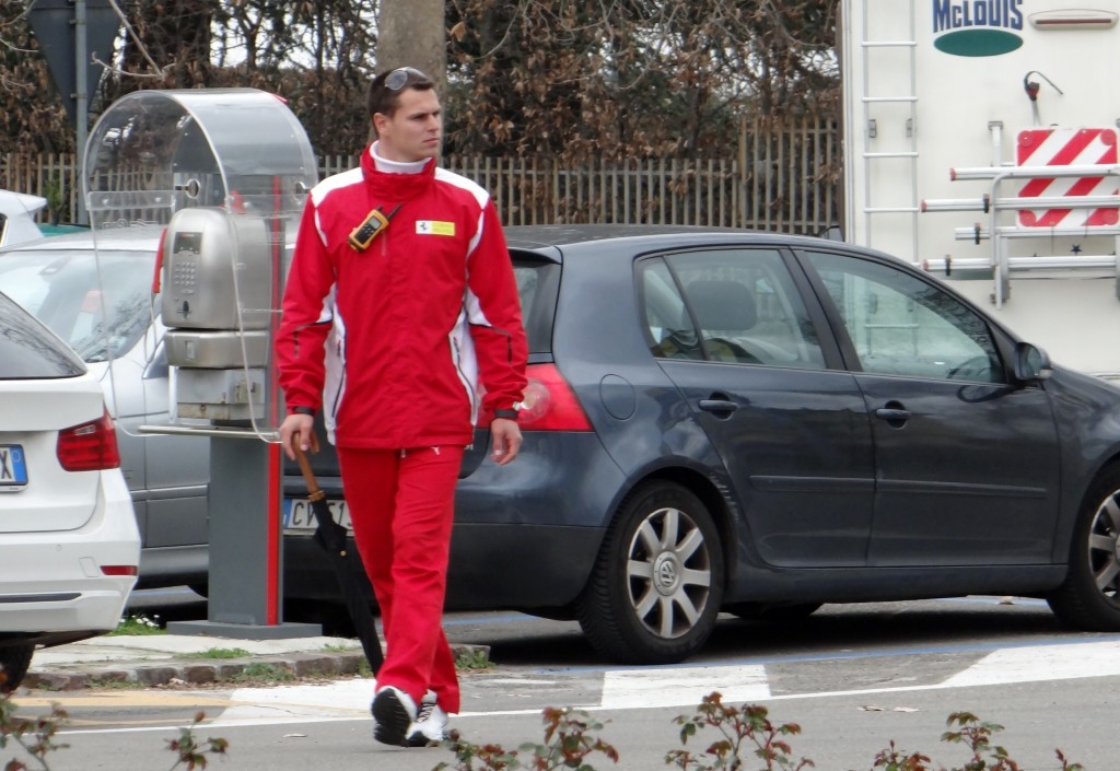 Is anyone else thinking of the episode of Friends where Joey pretends to have a Ferrari?