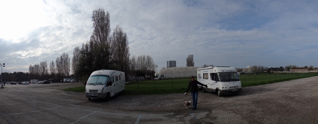 Motorhome parking in central Rimini. See www.riminiparking.it for info