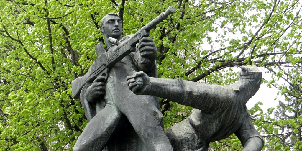 Statue next to Lidl