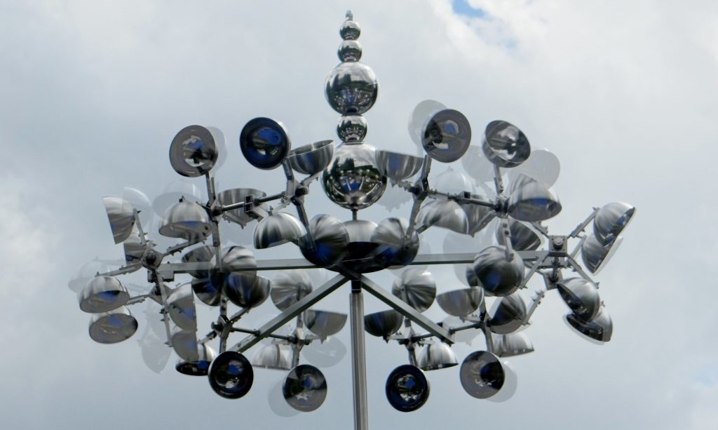 wind sculpture