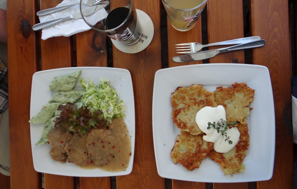 Potato pancakes for Ju, beef for me. With 3 large drinks, came to 59 zloty, £10