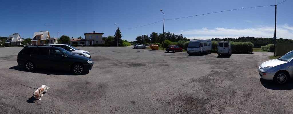 Our first free-camp spot in Viljandi (N53.35911, E25.60298) before we shifted 650m down the lake to here