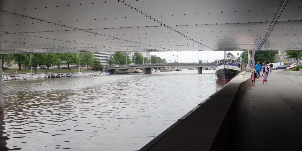 Cool bridge, like being under a boat