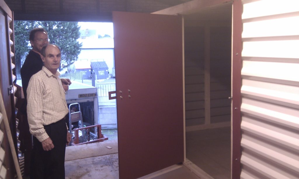 Loading up a storage facility before leaving (it turns out we'd have been far better off selling our stuff!)