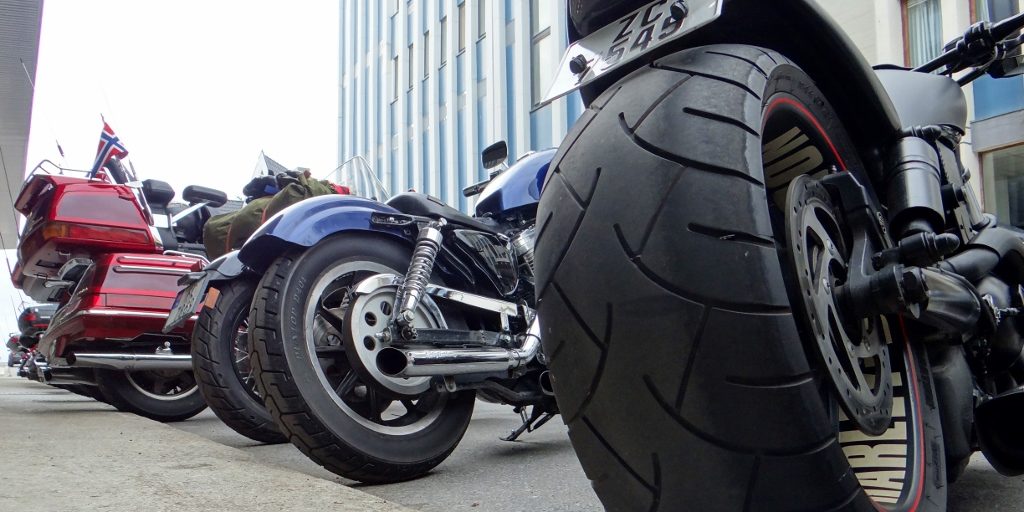 Back tyres fatter than Zagans