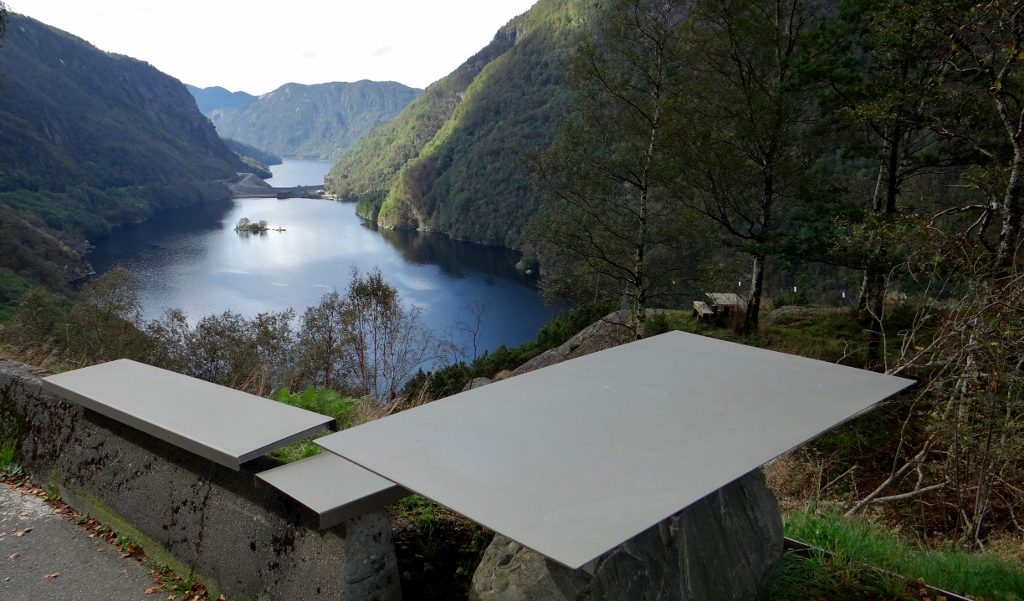 Norway has so many incredible picnic spots!