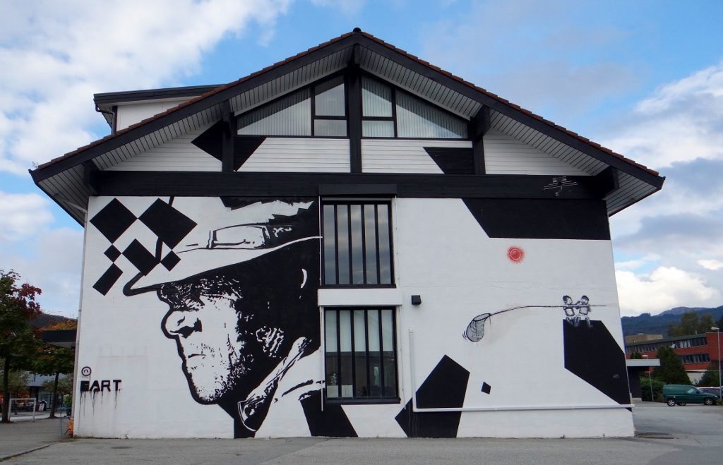 A bit of art to brighten up Jørpeland