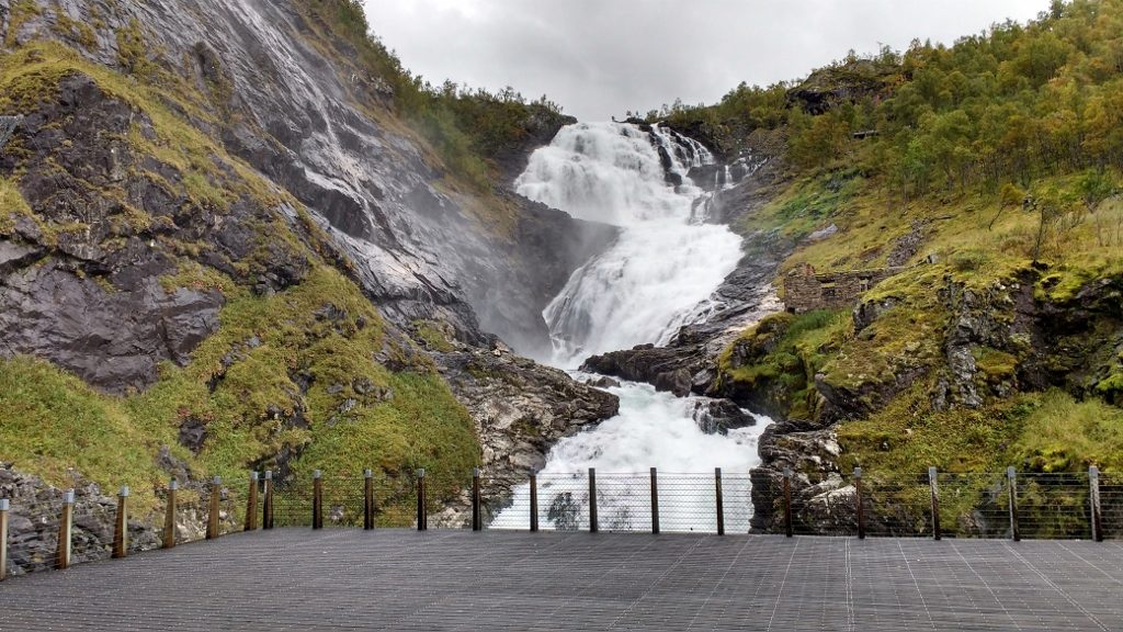 Waterfall shot on the way back down...