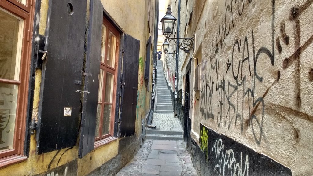 Narrow? Check. Tagged? Sadly, also Check.