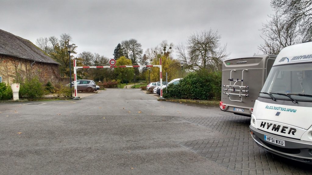 The motorhome aire at Arnage, just south of Le Mans