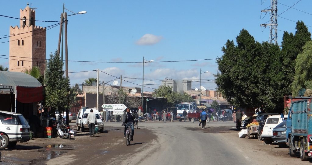 Here we go, leaving the quiet and calm R210 and hitting the more frenetic N8