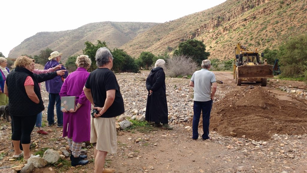 Entertainment for all! Woo hoo!