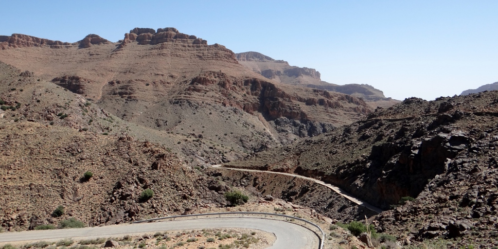 Down a few hairpins into the valley