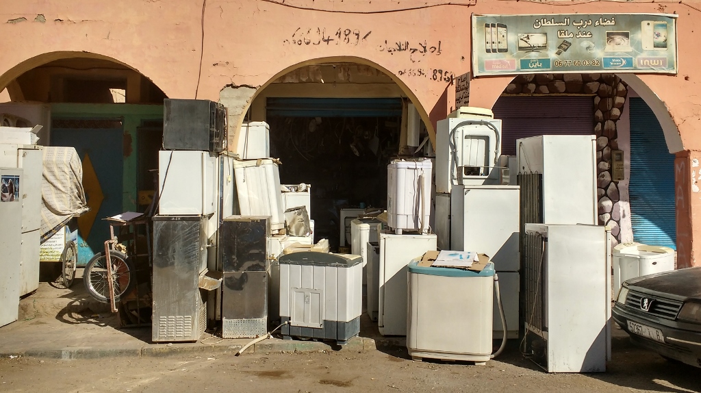 This white good shop reminds me of the recycling centre we live a mile from at home in the UK. Here it's being sold as a luxury. There it's being thrown out for a bigger, better one.