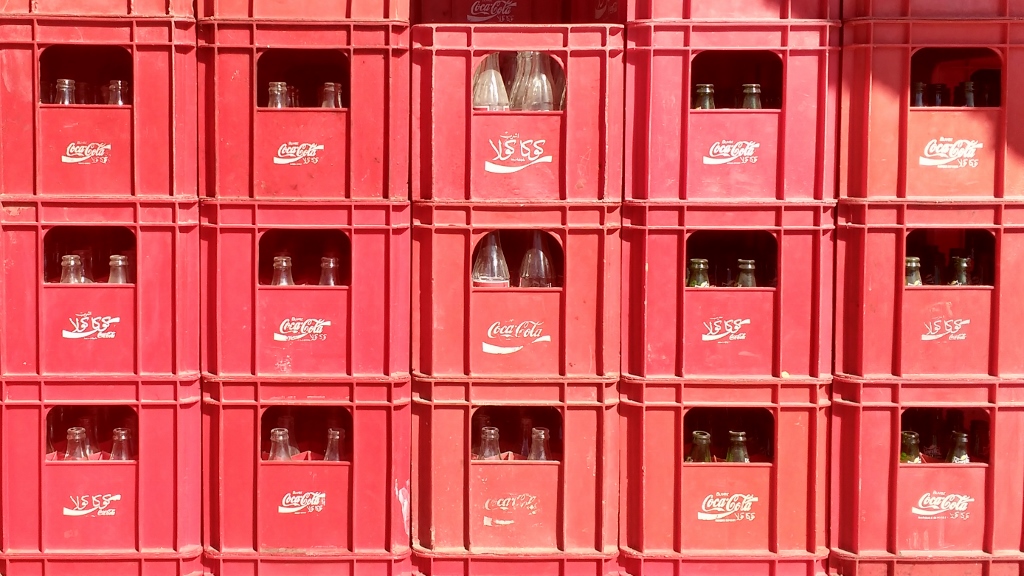 Lots of coke supped here in Tata. Many of the older locals have a single tooth left, although the 50% sugar mint tea may have something to do with that too?