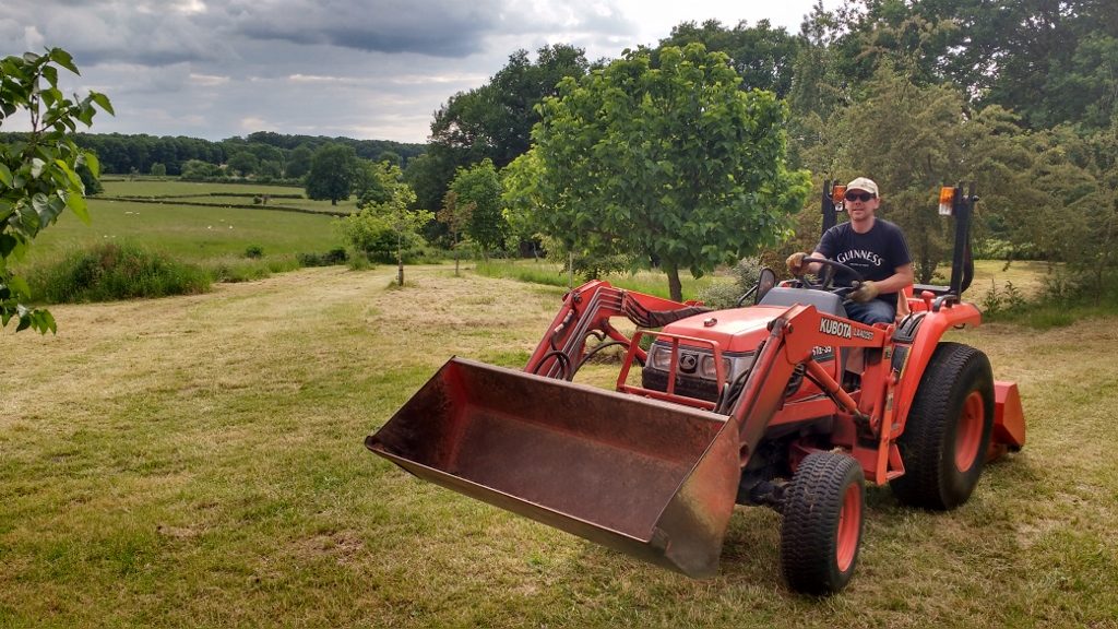 Grass!! Feel my wrath!!! Yes, I did imagine myself as Forrest Gump.