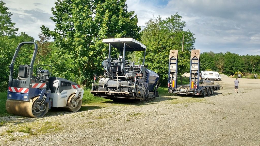 Motorhome parking Hauterives