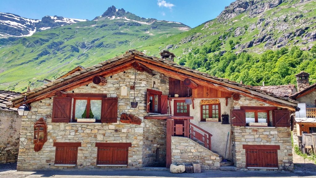Pretty houses in Bonneval - Sur - Arc