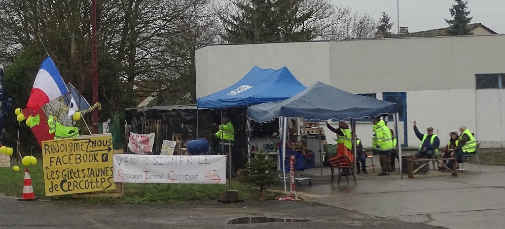 The gilets jaunes (yellow vests) protesting in France