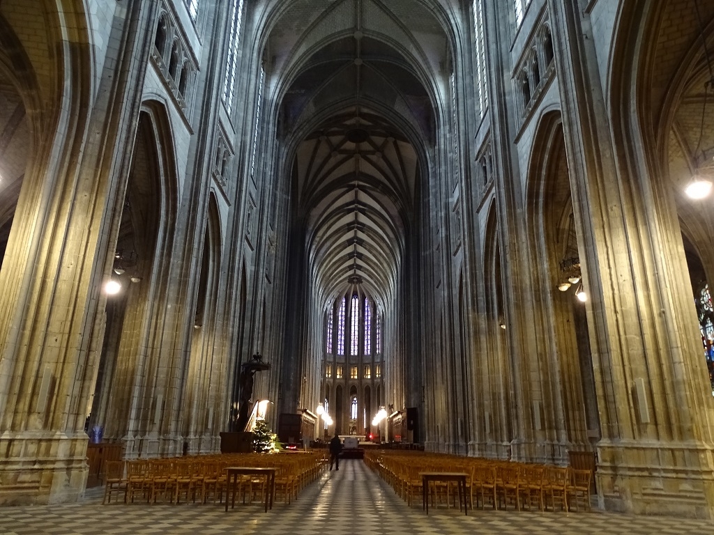 The cathedral at Orleans. Enormous, and flippin' freezing.