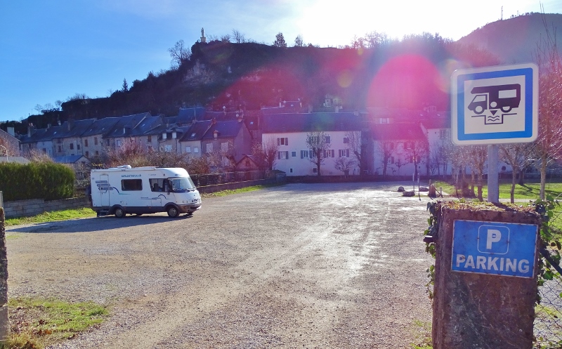 motorhome aire La Canourgue, France