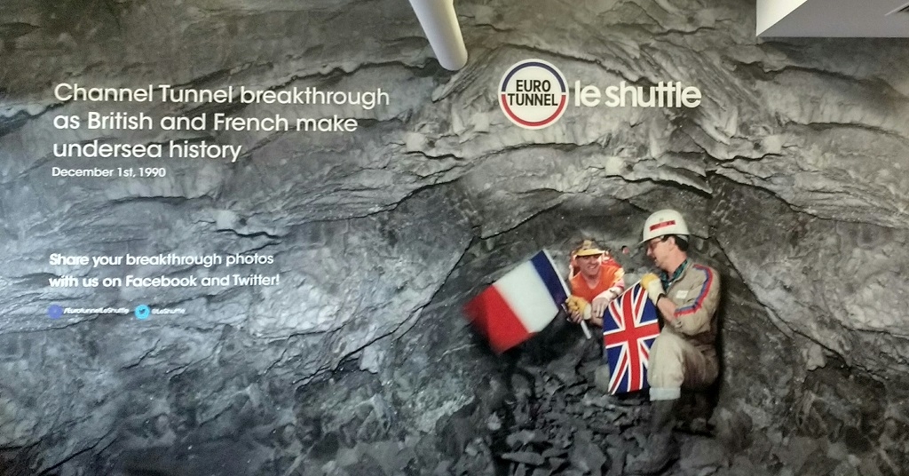 Ju loves the tunnel - no sea sickness like the ferries above!