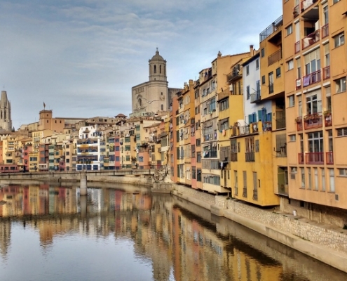 Girona painted houses