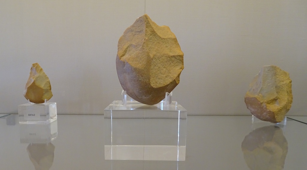 100,000 Year Old Tools Found Near Badajoz in Spain