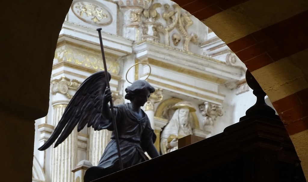An Angel in the Mezquita