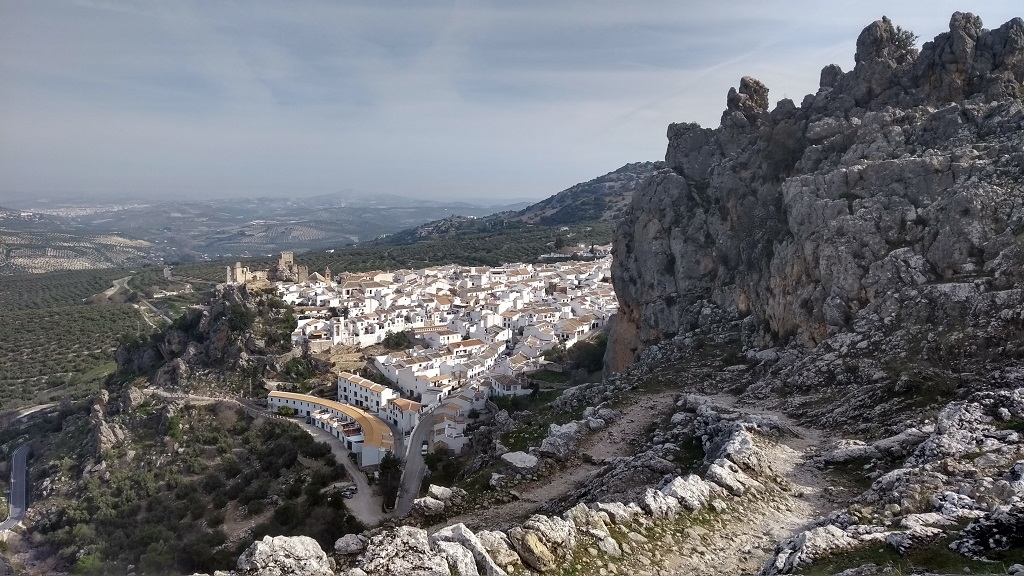 The view of Zuheros from the gorge path