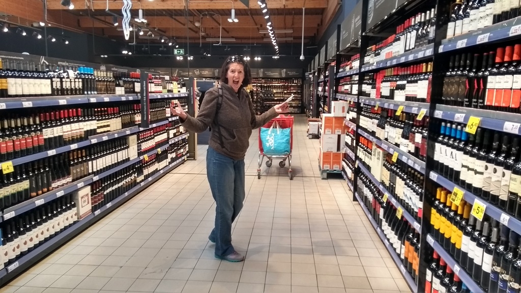 Too Much Red Wine Choice in Eroski San Sebastian